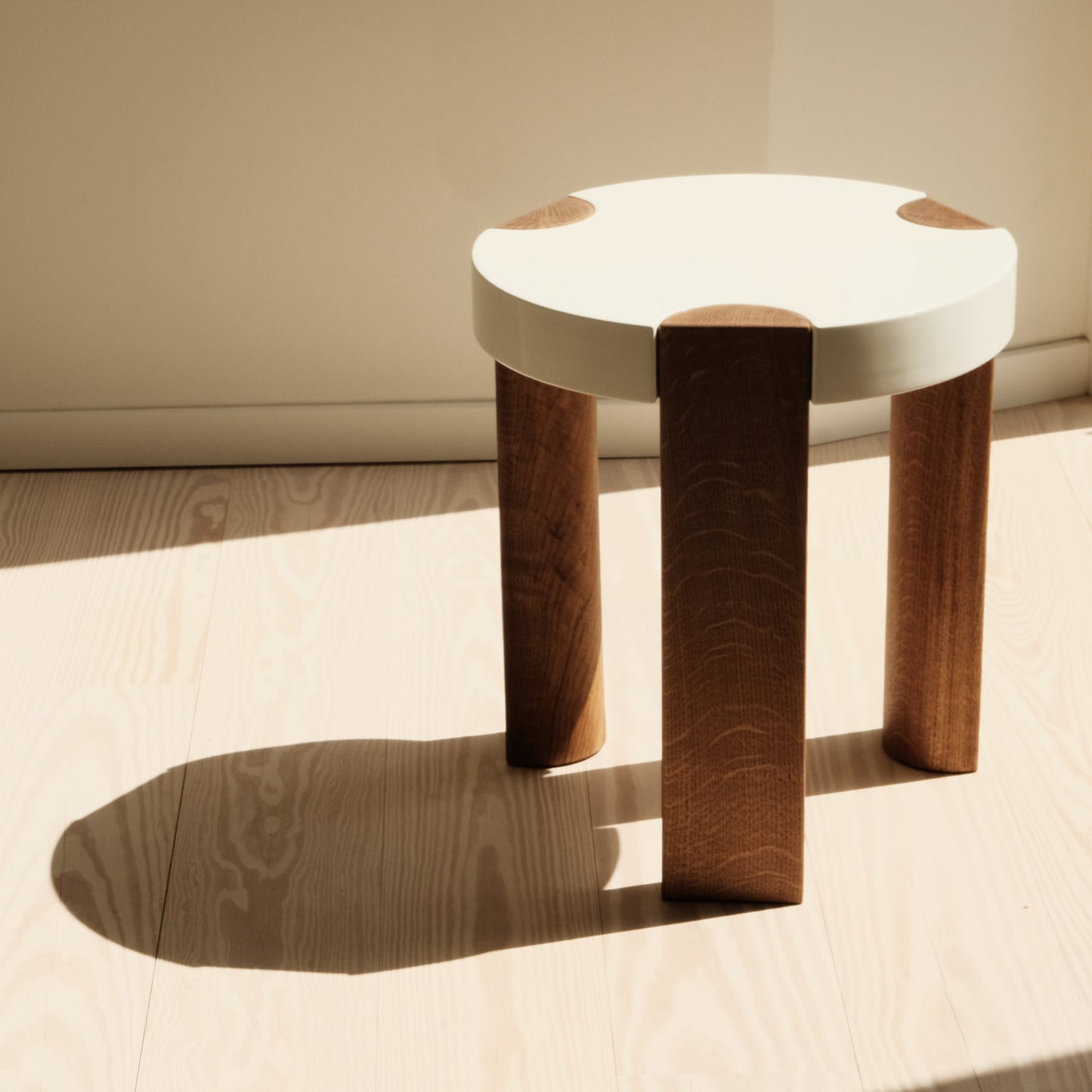 FER Side Table